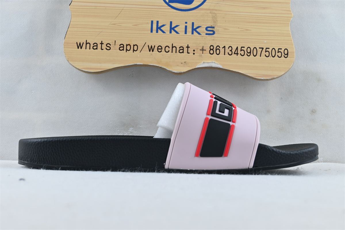 Gvc*1 Stripe Slide